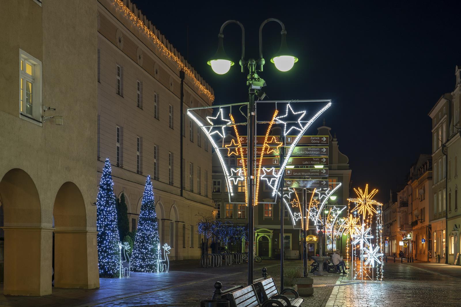 Iluminacja świąteczna