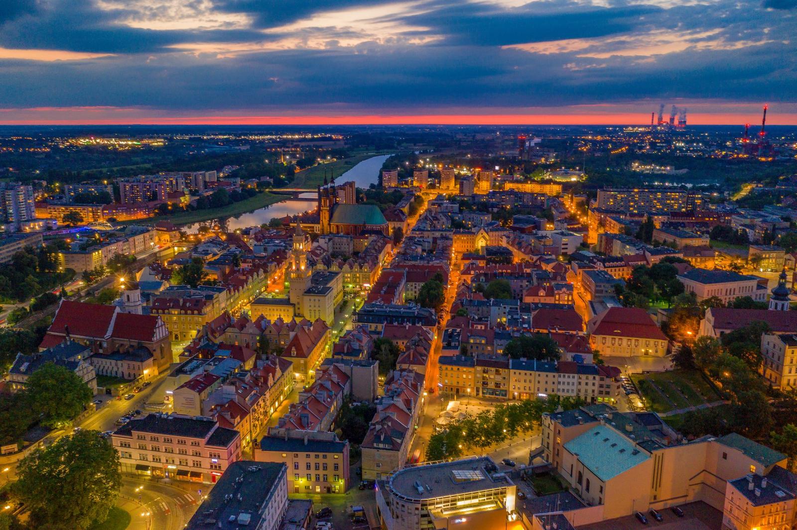 Panorama wieczorna Opola