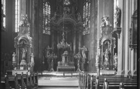 Ołtarz główny w opolskiej katedrze św. Krzyża, lata 20./30. XX wieku